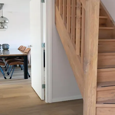Comfortable And Modern Furnished Home, Sleeps 6, Wifi On Quiet Close To Beach, Woods And Dunes * Sint Maartensvlotbrug